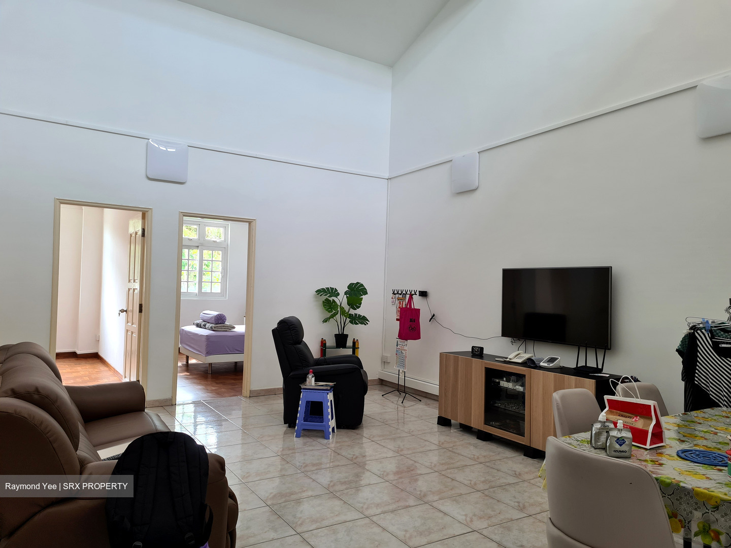 Sembawang Road (D26), Shop House #592488281